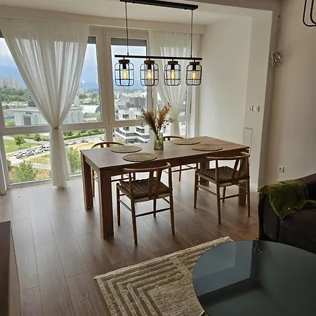 River Panorama Apartment